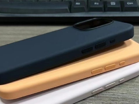 马龙苹果14维修站分享iPhone14手机壳能直接给iPhone15用吗?